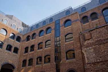 Modern tuğla bina Bankside Londra İngiltere'de