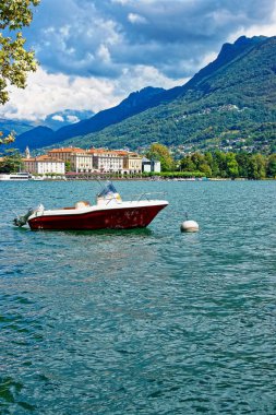 Lugano Ticino İsviçre'nin mesire, motorlu tekne