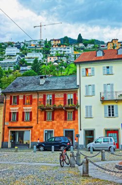 Locarno Ticino İsviçre şehir merkezinde Piazza Aziz Antonio