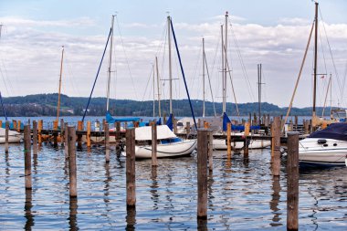 Reichenau Adası ve Konstanz Gölü üzerinde tekne ile Pier