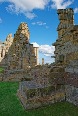 Kalıntıları Whitby Abbey Kuzey Yorkshire İngiltere'de