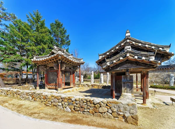 Paviljoen in Gyeongbokgung Paleis in Seoul Zuid-Korea — Stockfoto