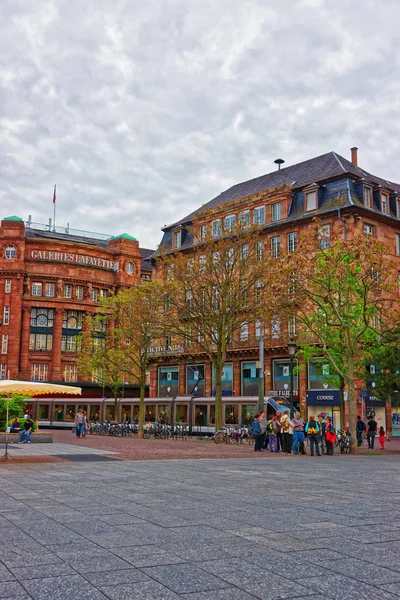 Torget Place Kleber i Strasbourg i Frankrike — Stockfoto