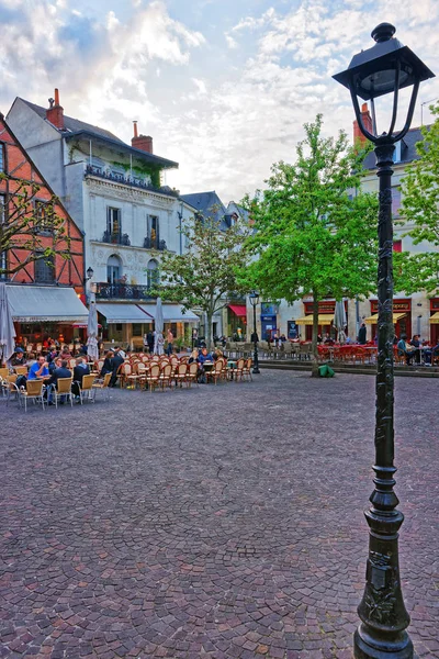 Torget Place Plumereau i turer i Loiredalen i Frankrike — Stockfoto