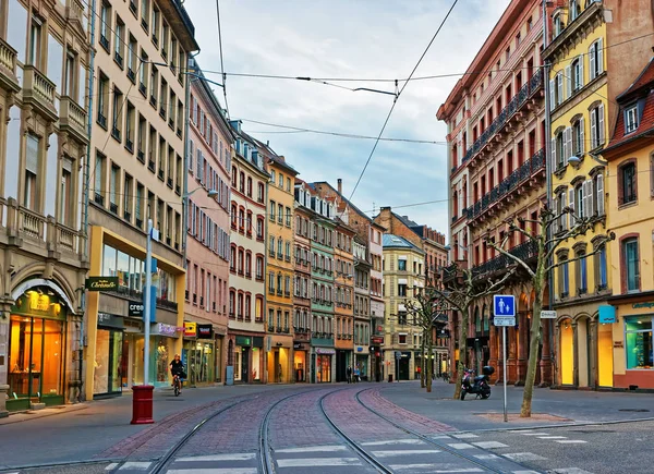 Calle Rue de la Mesange en Estrasburgo, Francia — Foto de Stock