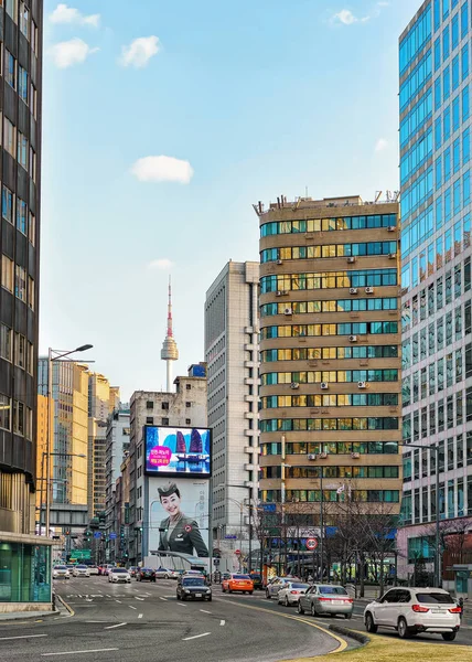 Televizní věž a mrakodrapy v okrese Jung Soul — Stock fotografie