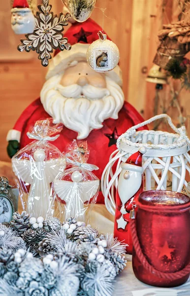 Various Xmas gift souvenirs at Vilnius Christmas Market — Stock Photo, Image