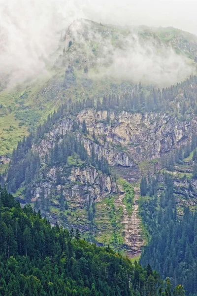 Brienzer Rothorn Mountain Brienz в Берне, Швейцария — стоковое фото