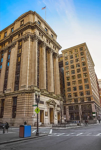 法院街在波士顿市中心的高层建筑 — 图库照片