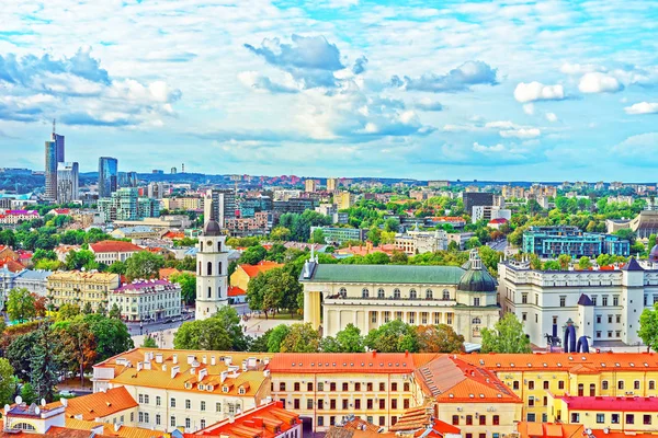 Tetti della Piazza della Cattedrale e del Distretto Finanziario Vilnius — Foto Stock