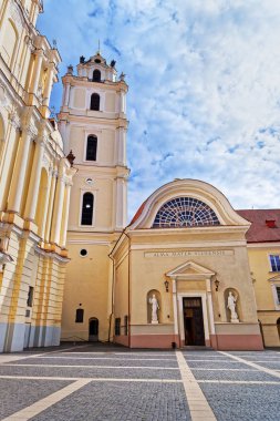 Çan kulesi St John Grand avlu Vilnius Üniversitesi