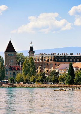 Chateau sıksam Lozan Cenevre Gölü mesire üzerinde