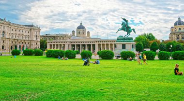 Hofburg Viyana Avusturya Heldenplatz turist