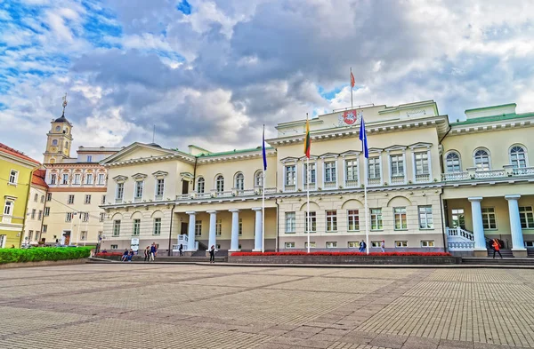Palacio Presidencial en el casco antiguo de Vilna —  Fotos de Stock