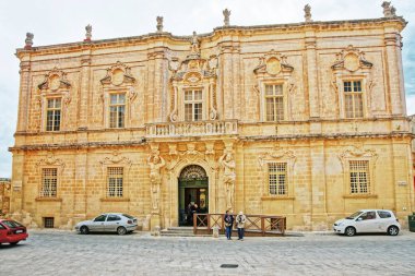 Cathedral Museum Mdina Malta insanlara