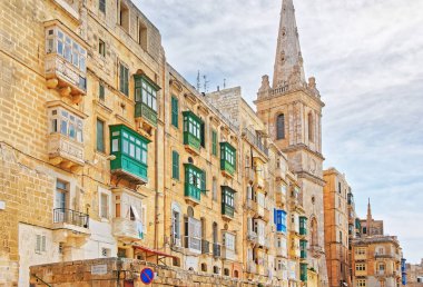 St Paul Katedrali Valletta eski şehirdeki sokak görünümü