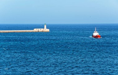St Elmo Grand Harbor Valletta, dalgakıranlar, gemi