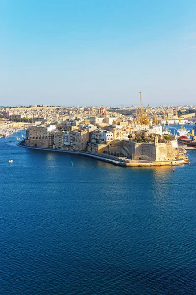 森格莱阿堡在马耳他瓦莱塔大港口 — 图库照片