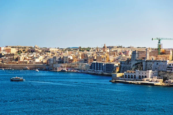 Сенгля и Крик в Гранд-Харборе на Долине Мальты — стоковое фото