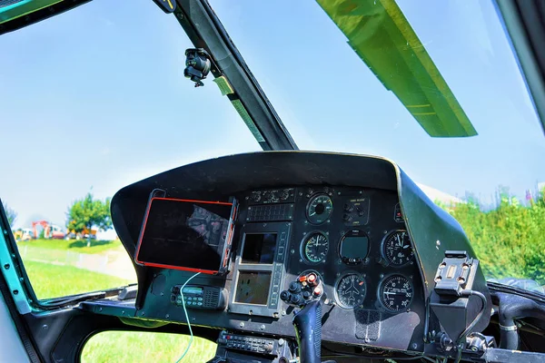 Hubschrauberkabine in Sicht — Stockfoto