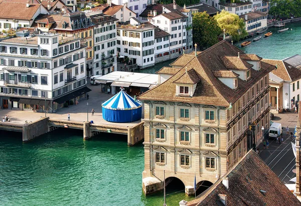 Old Town Hall and carousel at Limmat in Zurich Swiss — Stock Photo, Image