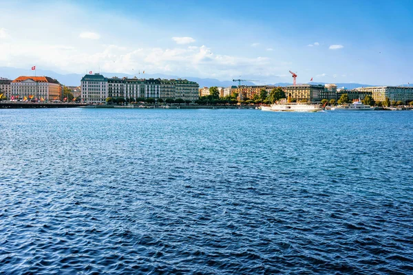 Ferry en Ginebra Lago de Ginebra Suiza —  Fotos de Stock