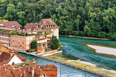 Aare Nehri Bern üzerinde Barajı