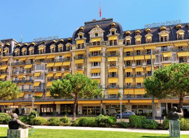 Montreux yılında Cenevre Gölü sahillerinde Bahçe ve lüks otel