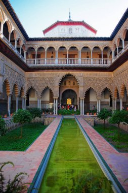 Sevilla 'da Courtyard at Royal Alcazar Place