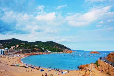 Tossa de Mar Costa Brava, insanlarla Beach