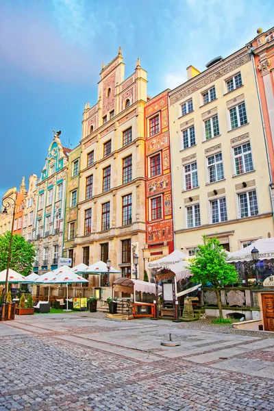 Edificios históricos en Long Market Square en Gdansk —  Fotos de Stock