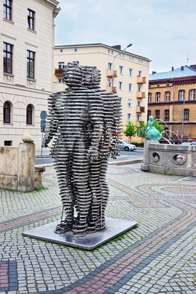 Golem monument and Kronthal fountain on Marcinkowski Avenue in Poznan — Stock Photo, Image