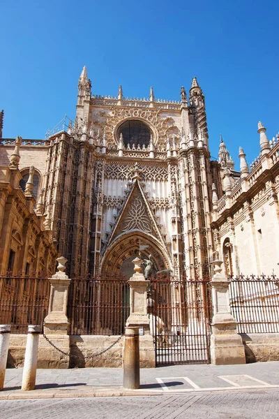 Porta do Príncipe em Santa Maria da Sé Catedral de Sevilha — Fotografia de Stock
