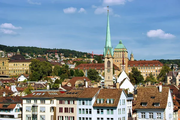 Predigerkirche a univerzity v Curychu — Stock fotografie