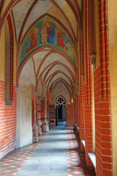 Interiér Pomořanská křižácký hrad Malbork v Polsku — Stock fotografie