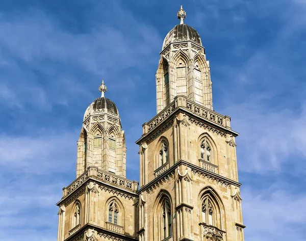 Torres gêmeas de Grossmunster em Zurique — Fotografia de Stock