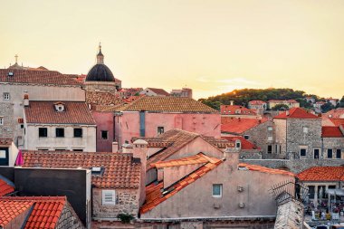 Tarihi kent merkezine ve St Blaise kilise Dubrovnik