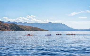 Dobruca Adriyatik Denizi kıyısında Dalmaçyalı, Kano