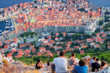 İnsanlar Dubrovnik'in Panorama adlı arıyorum