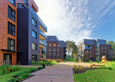 Banklar, apartman binaları Modern Avrupa kompleksi