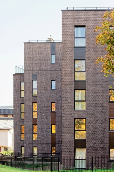 Apartman, modern mimari