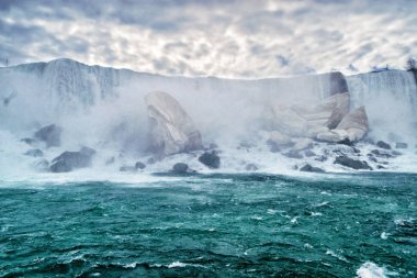 Bizden güzel Niagara Falls yan