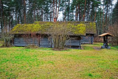 Etnografya eski ahşap evde açık hava Riga Köyü