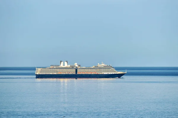 Nava de croazieră de lux la Marea Adriatică în Dubrovnik — Fotografie, imagine de stoc