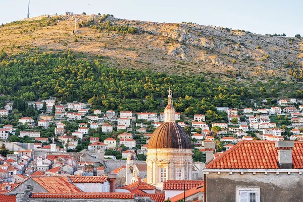 St Blaise kilise kubbe Dubrovnik ile eski şehir panoraması