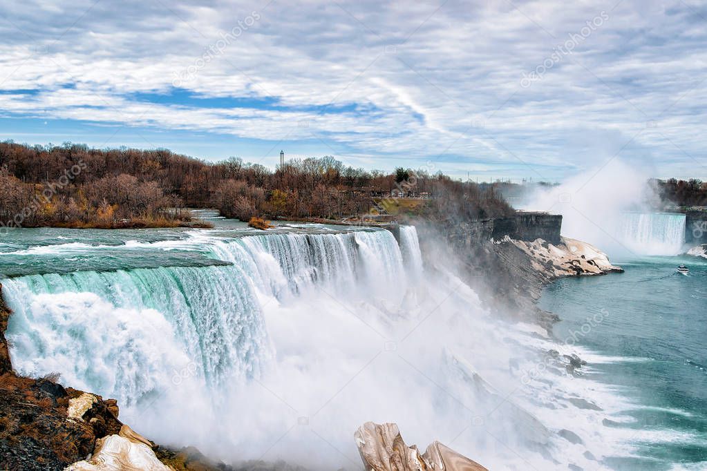 Niagara Falls USA early springtime