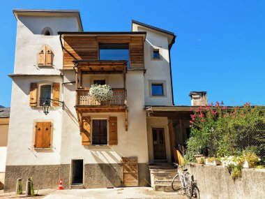 Binanın mimari eski kasaba Sion Valais İsviçre