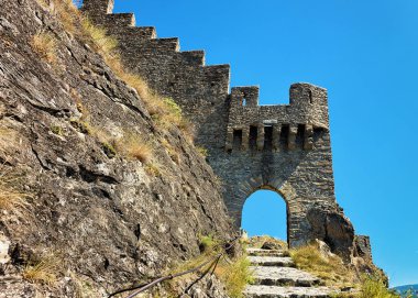 Sion Valais İsviçre Tourbillon kale içine giriş kapısı