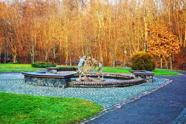 Vilnius yakınındaki Belmontas Pavilniai bölgesel park heykeller — Stok fotoğraf