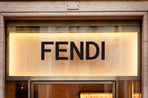 Fendi Sign on street shop window in Roma — Foto de Stock